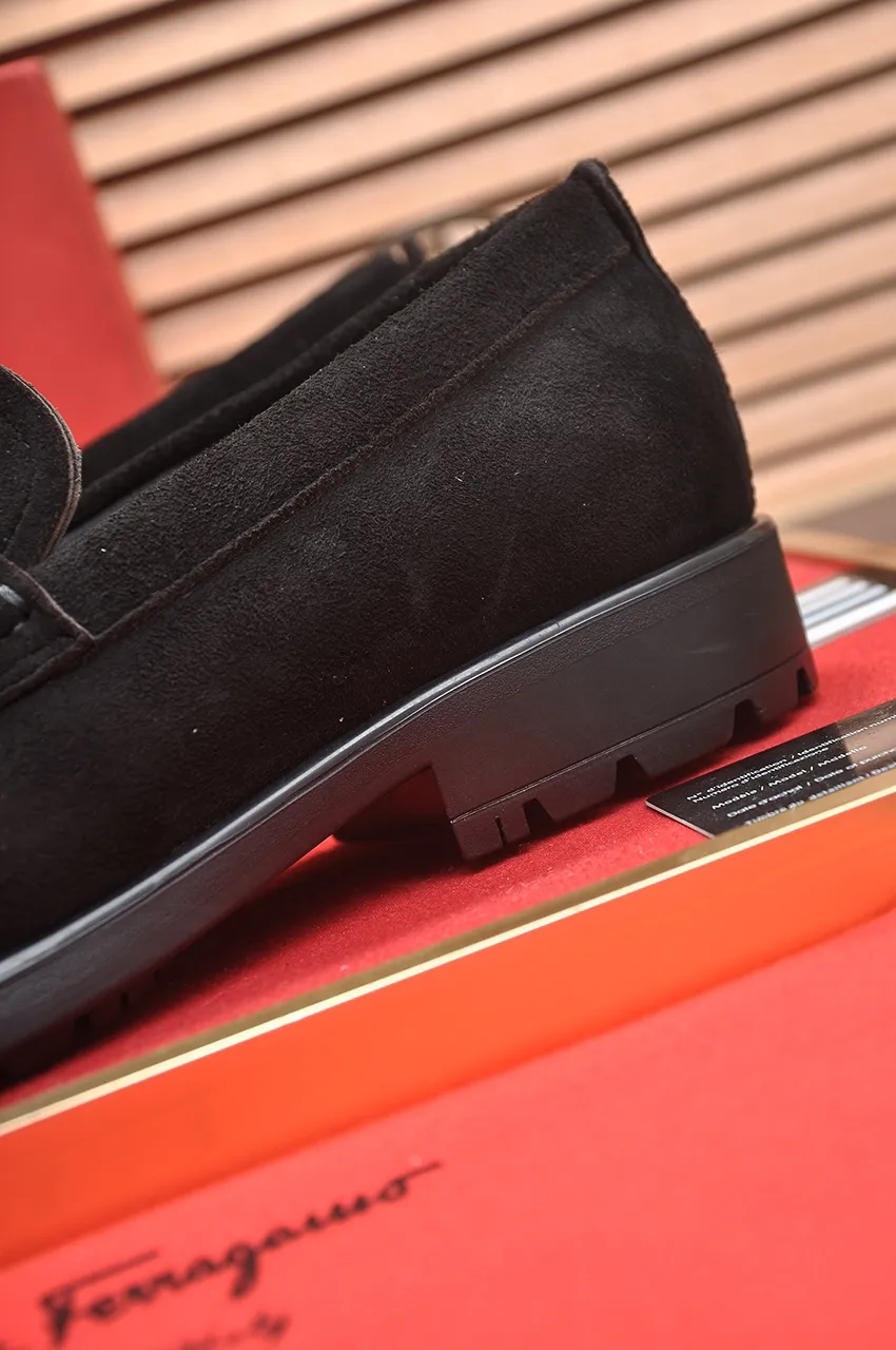 Men's shoes 💰560💶[Ferragamo/Ferragamu] (high-end Niuli) New 🍀 Ferragamo* - top version Ferragamo's classic formal leather shoes! Made of imported original cowhide, the inner top layer is comfortable cowhide lining! Original wear-resistant rubber outsole! High quality products! Code number 38-45 (45 customized)